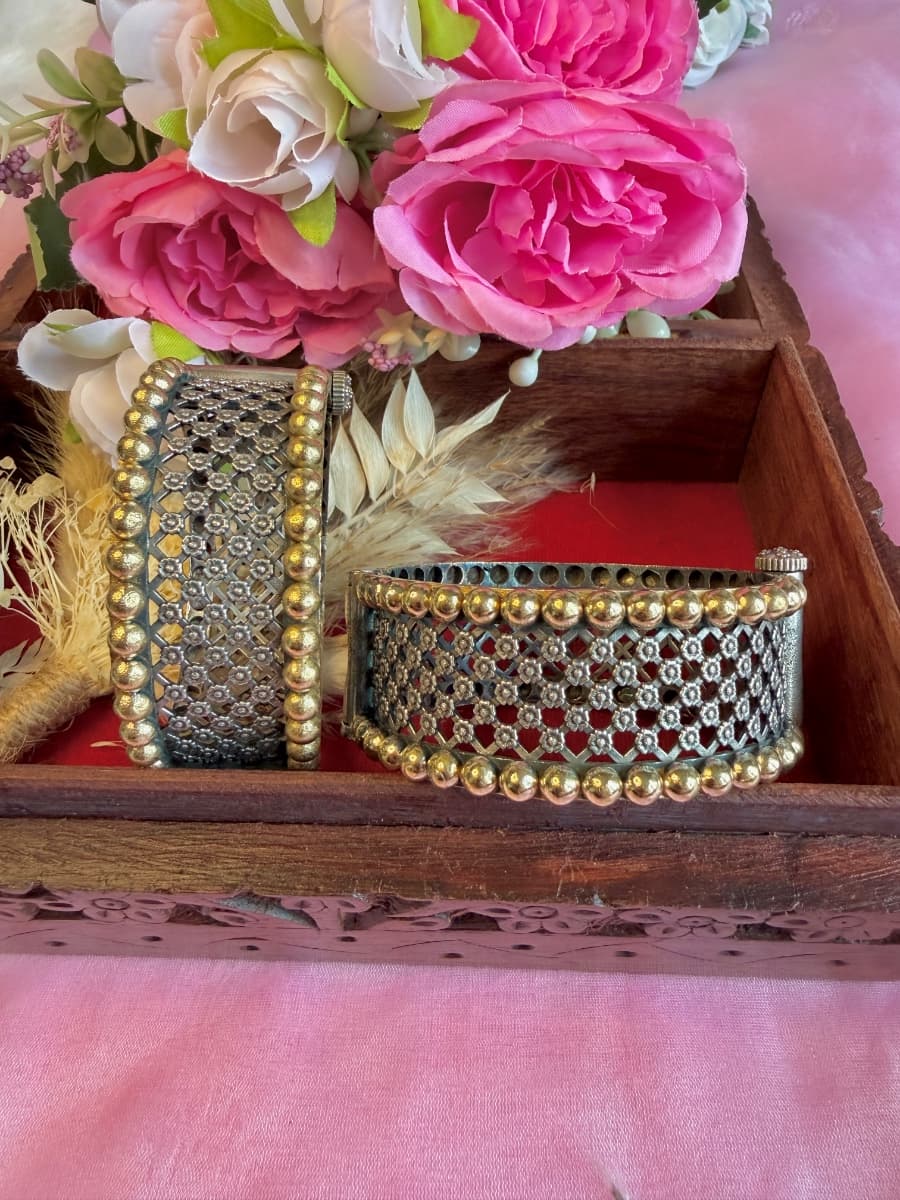 Pachi Kundan Bangles 001
