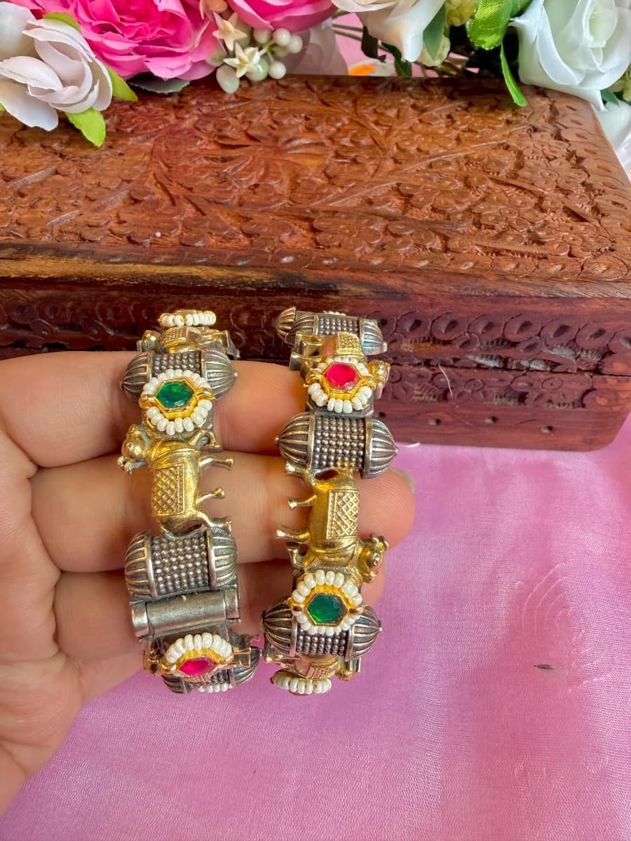 Pachi Kundan Bangles 002 view 1
