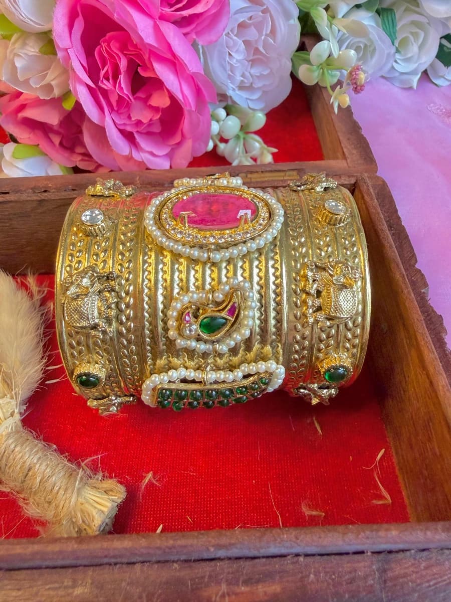 Pachi Kundan Kada 019 view 2