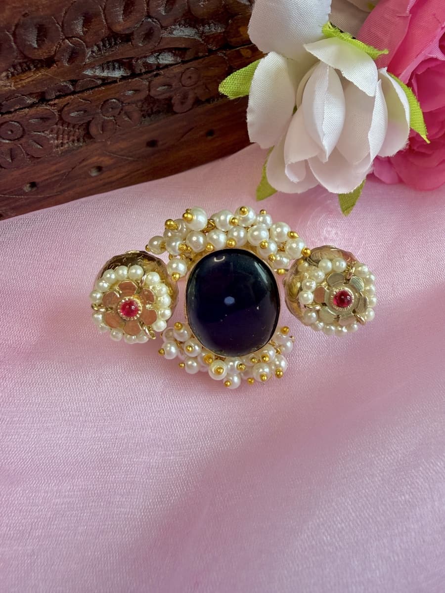 Ring-0049 view 1